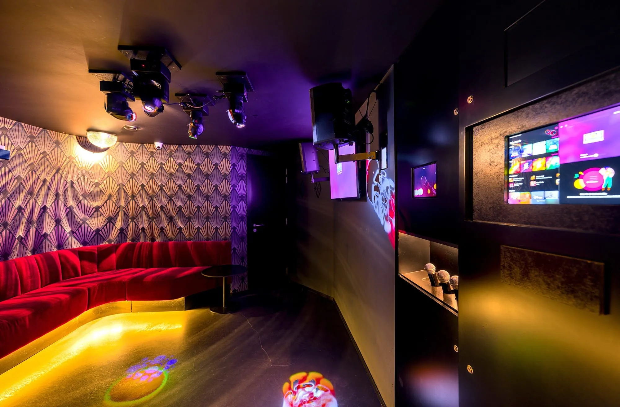 BOA Karaoké Bruxelles Centre Gatsby Room